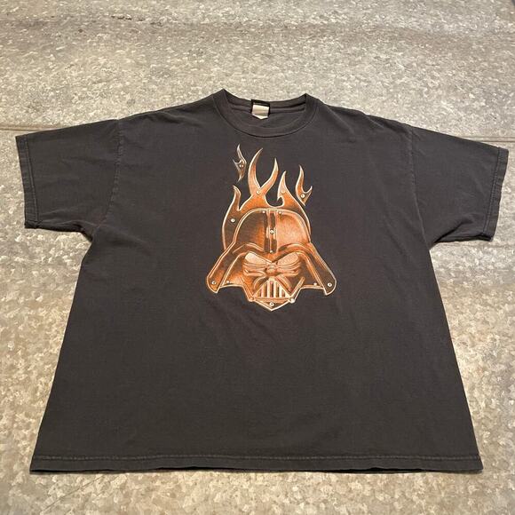 Star Wars Darth Vadar Flames Helmet Tee Shirt Mens XL Vintage Y2K Black Brown - Picture 1 of 8